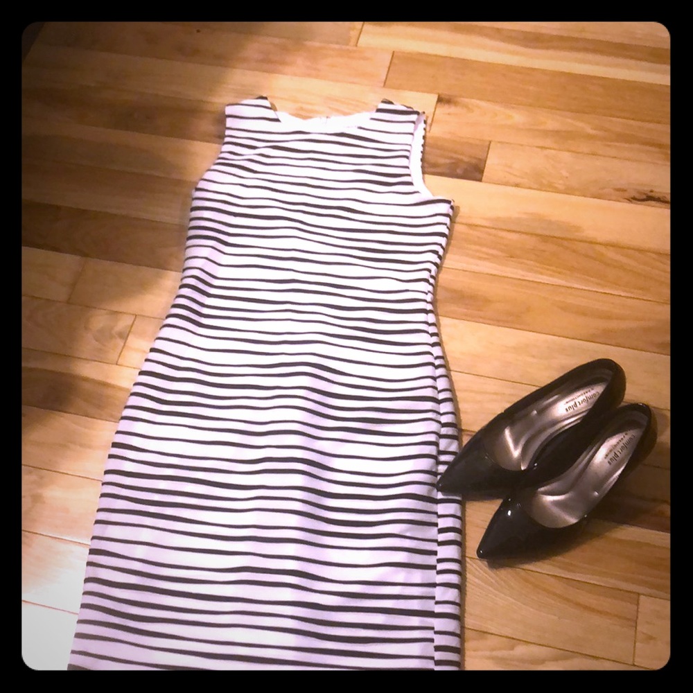 Calvin Klein size 4